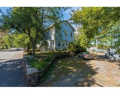 13 Elm St, Hingham, MA 02043 photo 2