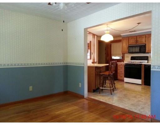 33 Crowningshield Rd, Worcester, MA 01604 photo 7