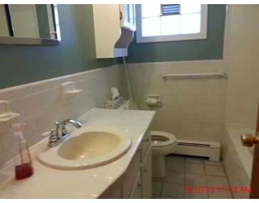 33 Crowningshield Rd, Worcester, MA 01604 photo 8