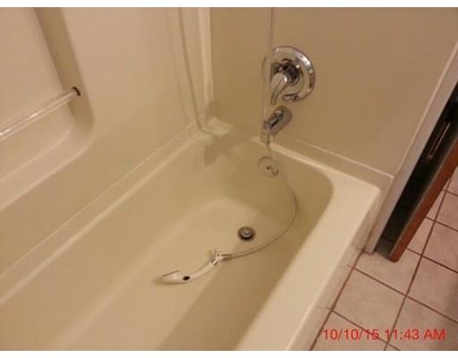 33 Crowningshield Rd, Worcester, MA 01604 photo 9