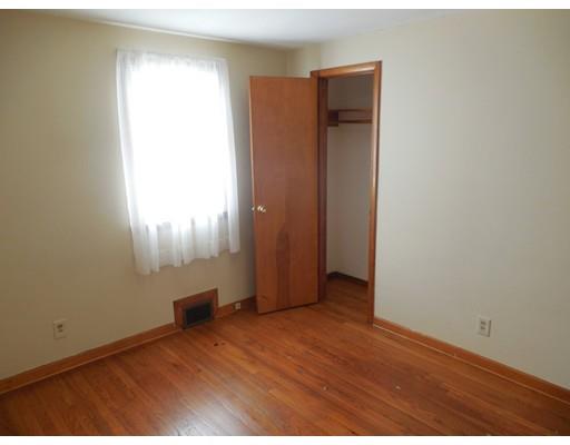 40 Georgetown St, Springfield, MA 01104 photo 24