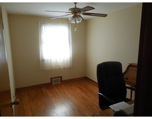 40 Georgetown St, Springfield, MA 01104 photo 22