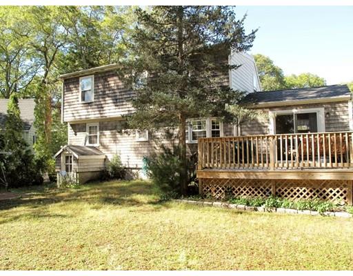 20 Cedar Cir, Randolph, MA 02368 photo 2
