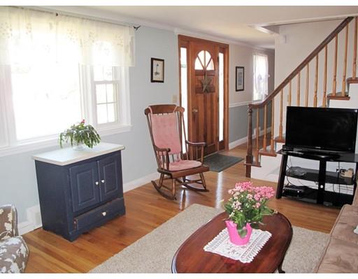 20 Cedar Cir, Randolph, MA 02368 photo 10