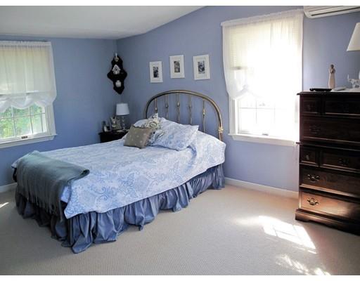 20 Cedar Cir, Randolph, MA 02368 photo 14