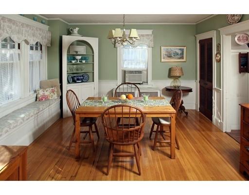 28 Thompson Ave, Hingham, MA 02043 photo 4