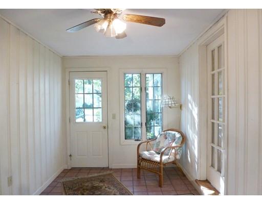 77 Winding Ln, Springfield, MA 01118 photo 5