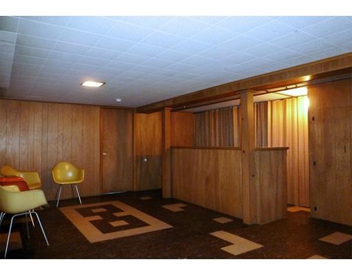 77 Winding Ln, Springfield, MA 01118 photo 21