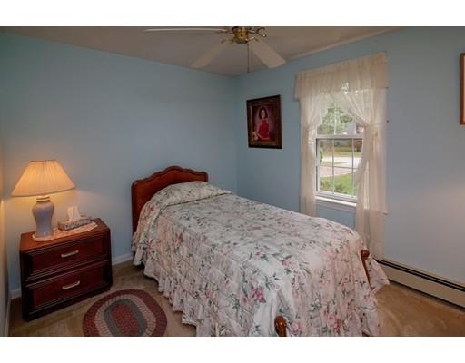 4 Swain Cir, Mashpee, MA 02649 photo 11