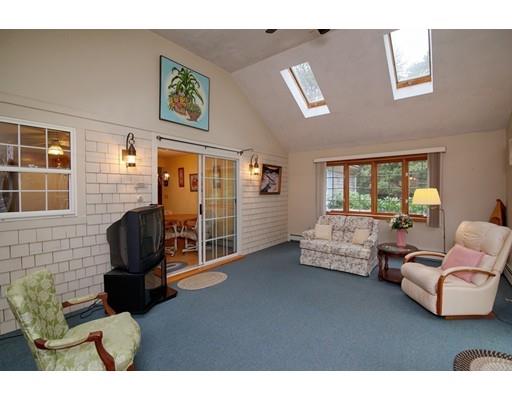 4 Swain Cir, Mashpee, MA 02649 photo 7