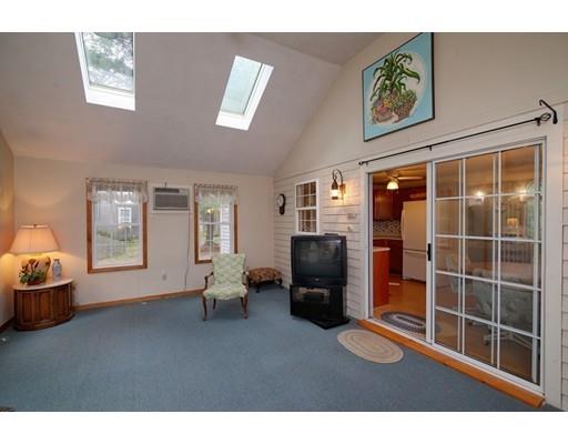 4 Swain Cir, Mashpee, MA 02649 photo 9