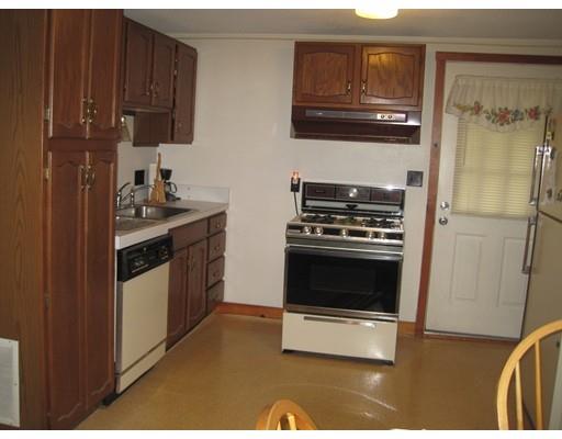 110 W Mountain St, Worcester, MA 01606 photo 18