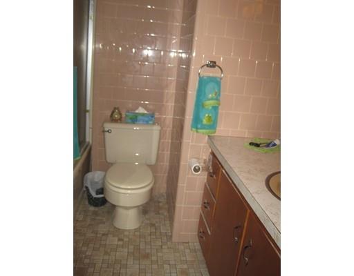 110 W Mountain St, Worcester, MA 01606 photo 20