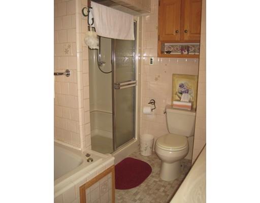110 W Mountain St, Worcester, MA 01606 photo 11