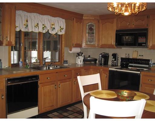 110 W Mountain St, Worcester, MA 01606 photo 7