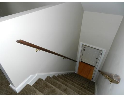 800 Grayson Dr, Springfield, MA 01119 photo 13