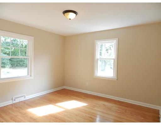 800 Grayson Dr, Springfield, MA 01119 photo 10
