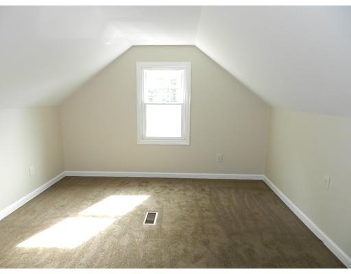 800 Grayson Dr, Springfield, MA 01119 photo 7