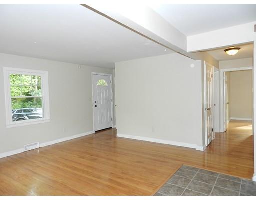 800 Grayson Dr, Springfield, MA 01119 photo 6