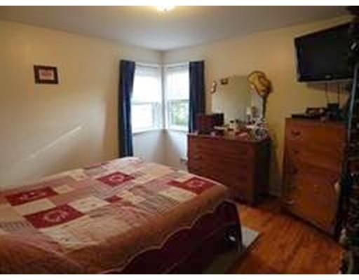 34 Calvin St, Chicopee, MA 01013 photo 6