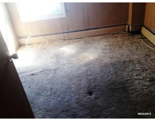 70 Mott St, Fall River, MA 02721 photo 7
