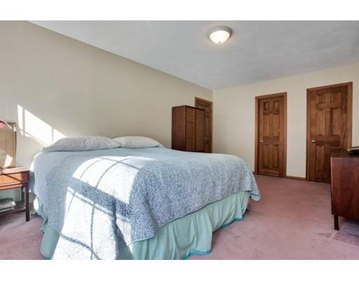 85 Chicopee Dr, Hubbardston, MA 01452 photo 16