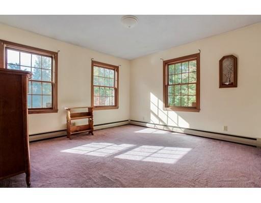 85 Chicopee Dr, Hubbardston, MA 01452 photo 18