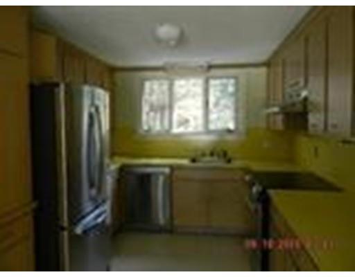 15 Thaxter Rd, Bourne, MA 02559 photo 3