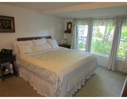 42 Maple Ln, Sutton, MA 01590 photo 8