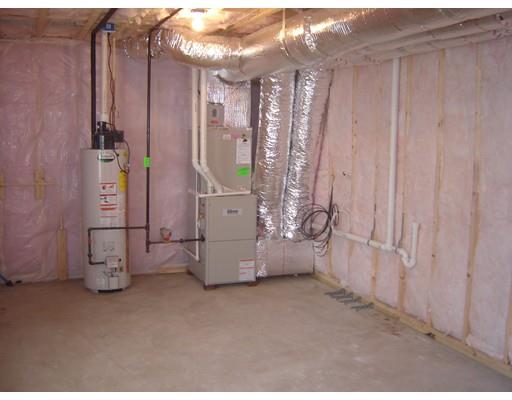 50 Eureka St, Worcester, MA 01603 photo 9