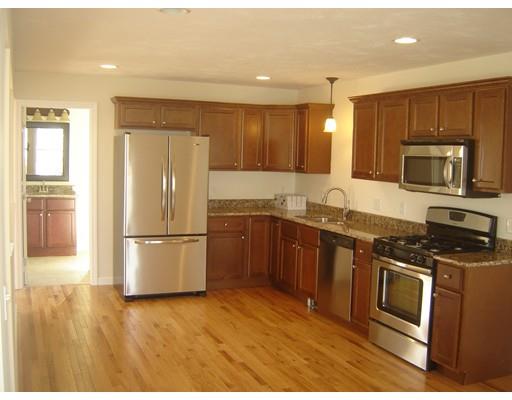 50 Eureka St, Worcester, MA 01603 photo 2