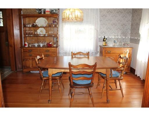 7 Grove St, Upton, MA 01568 photo 2