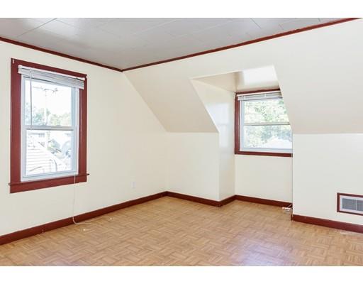 13 Campechi St, Springfield, MA 01104 photo 11