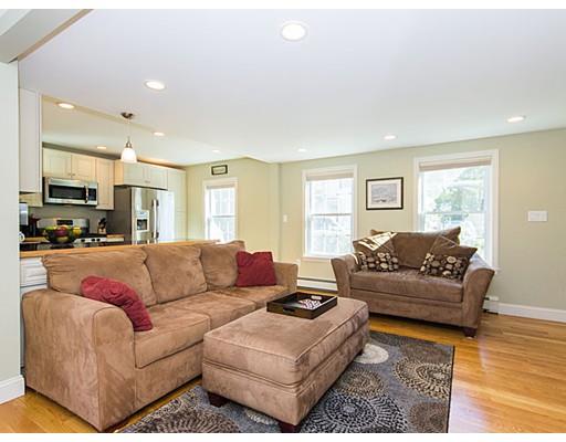 60 Bow St, Stoneham, MA 02180 photo 3
