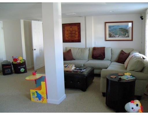 12 Green St, Buzzards Bay, MA 02532 photo 21