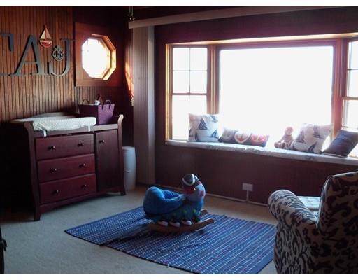 12 Green St, Buzzards Bay, MA 02532 photo 18