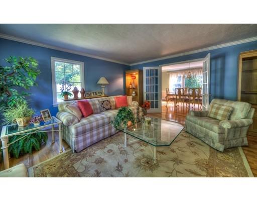 2 Pinewood Rd, Dover, MA 02030 photo 9