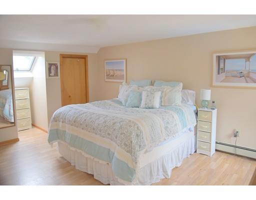 2 Tuckwood Pl, Buzzards Bay, MA 02532 photo 12