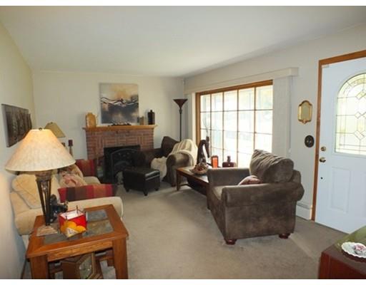 85 Redden Rd, Springfield, MA 01119 photo 3