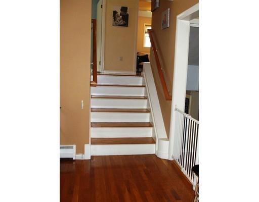 38 Pine Tree Dr, Worcester, MA 01609 photo 5