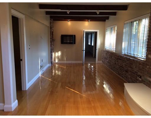 44 Bow, Stoneham, MA 02180 photo 2