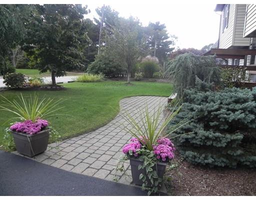 3 Lisa Ln, East Wareham, MA 02538 photo 2