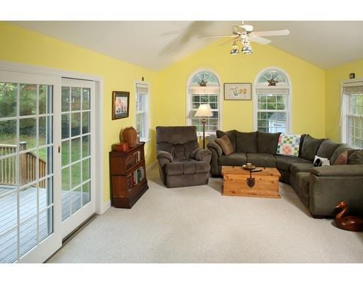 36 Colonial Rd, Hingham, MA 02043 photo 7