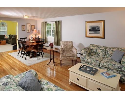 36 Colonial Rd, Hingham, MA 02043 photo 3