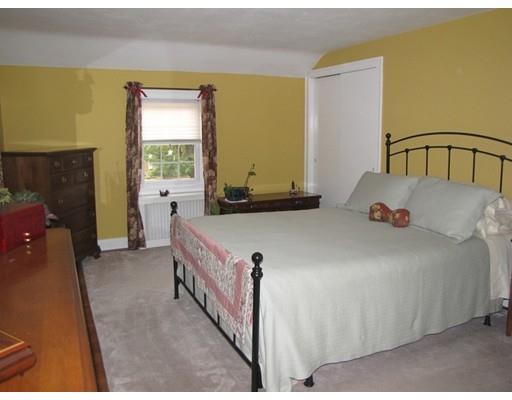 22 Chippewa, Worcester, MA 01602 photo 11