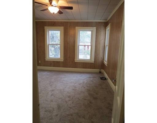 84 Bell St, Chicopee, MA 01013 photo 15