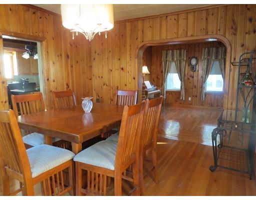 84 Bell St, Chicopee, MA 01013 photo 10