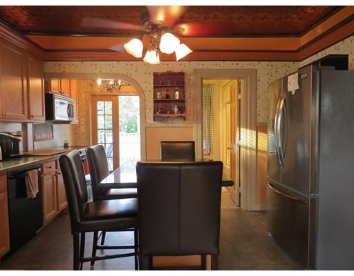 84 Bell St, Chicopee, MA 01013 photo 6