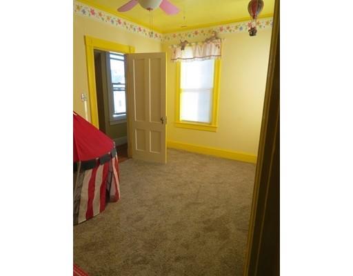 84 Bell St, Chicopee, MA 01013 photo 18