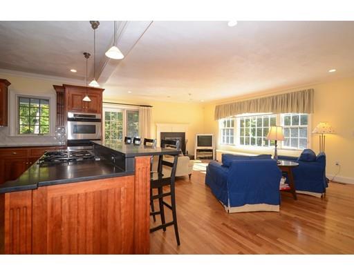 21 Franklin Rd, Wellesley, MA 02481 photo 9
